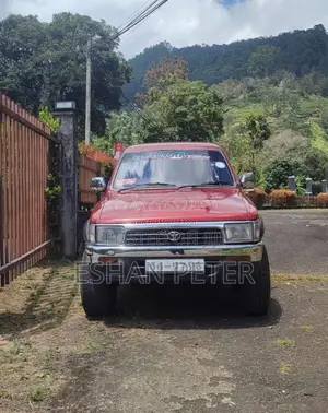 Toyota Hilux LN106 1990 Pickup (Used)