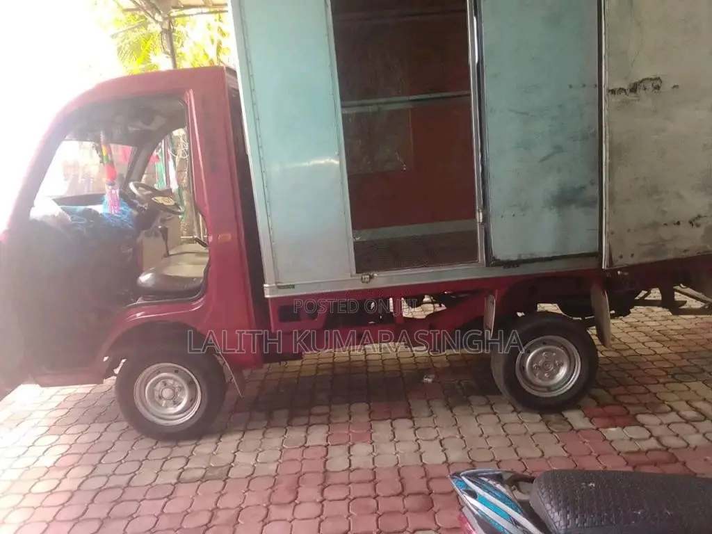 Mahindra Maxximo Plus 2016 Lorry (Used)