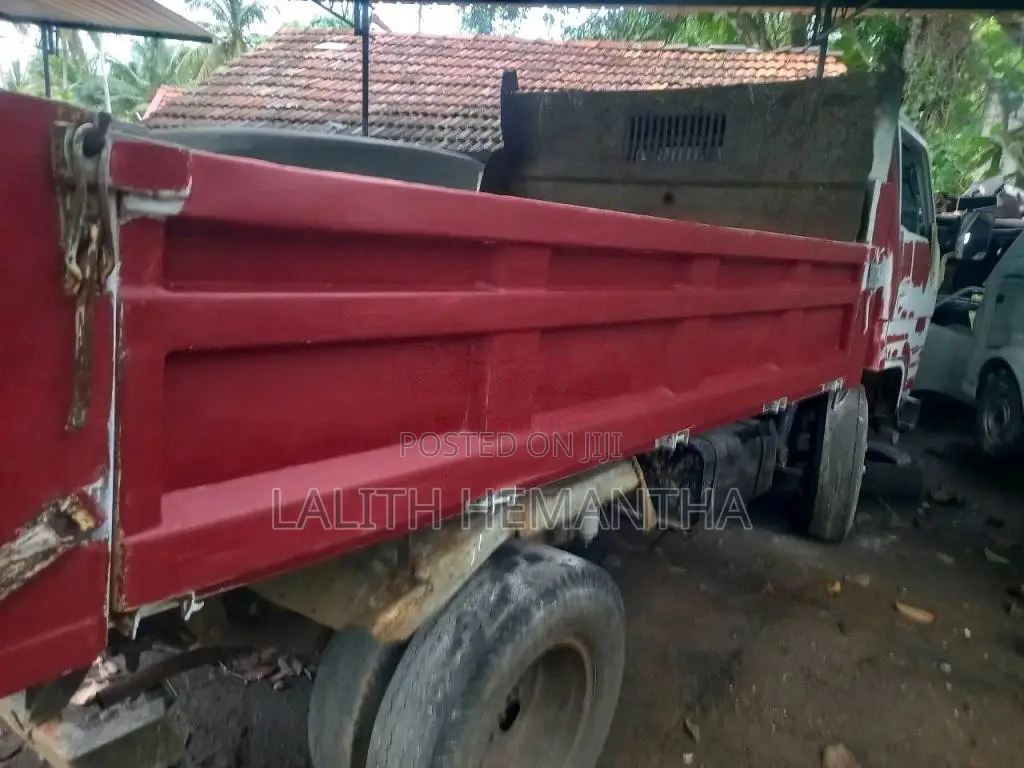 Toyota Dyna 1992 Lorry (Used)