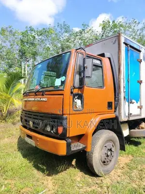 Ashok-Leyland E Comet 2005 Lorry (Used)