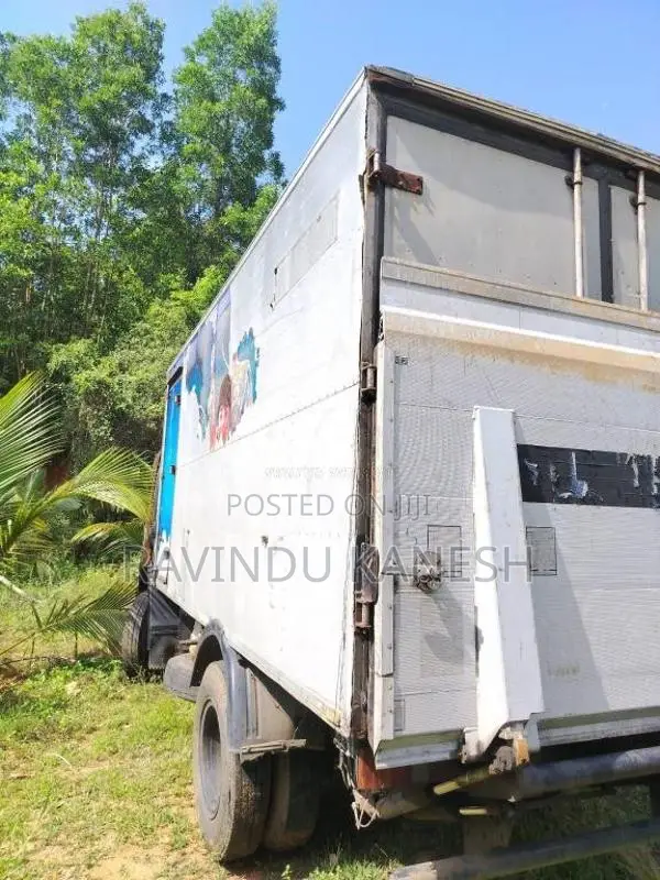 Ashok-Leyland E Comet 2005 Lorry (Used)
