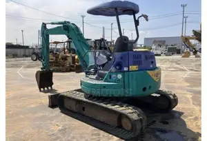 Komatsu PC40mr-1 1996 Heavy-Duty (Used)