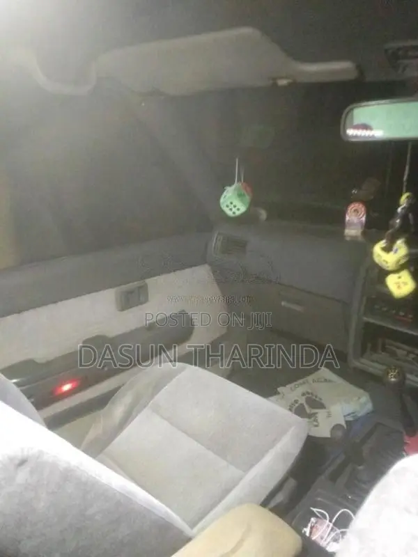 Toyota Hilux 1983 Pickup (Used)