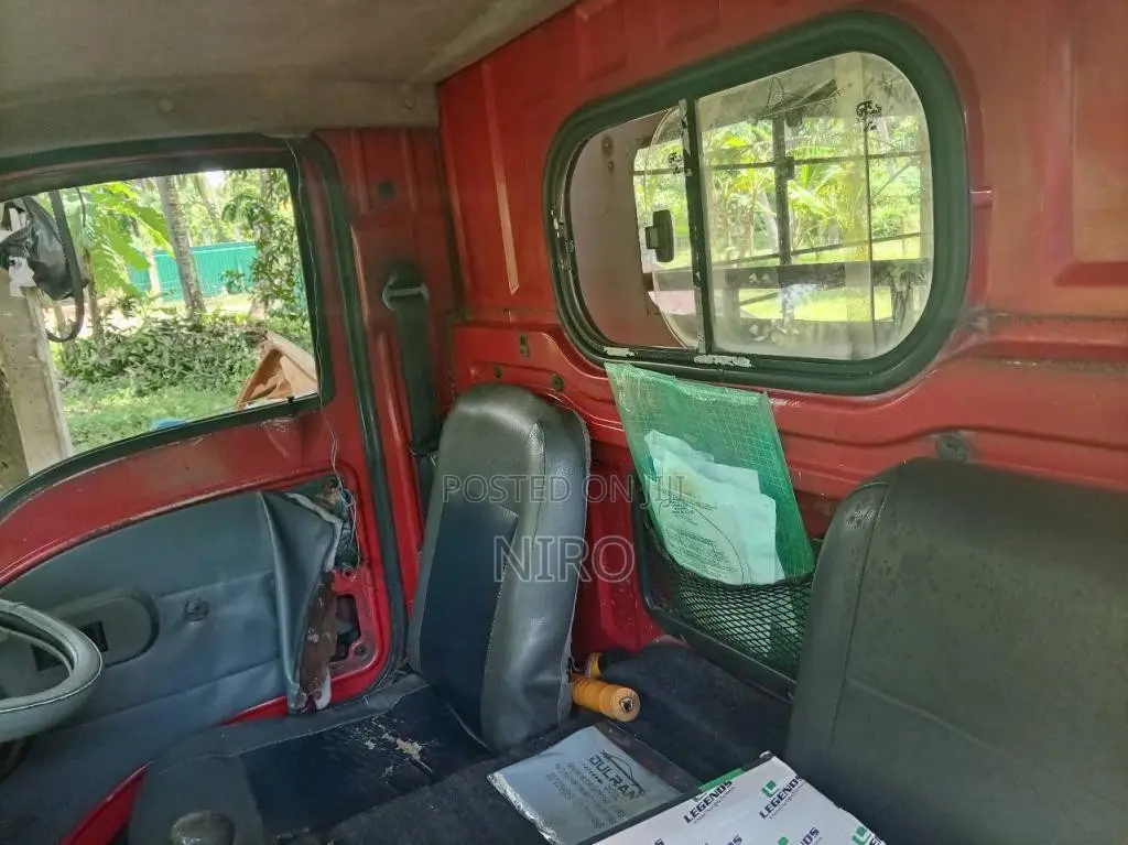 Tata Dimo BattA 2010 Lorry (Used)