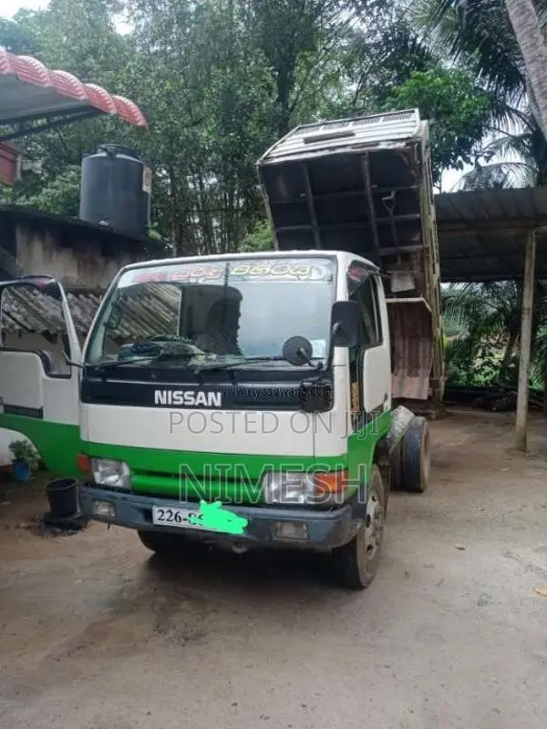 Nissan Atlas 1993 Lorry (Used)