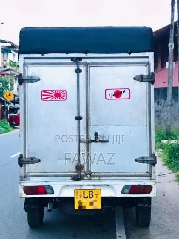 Mitsubishi U61T 2001 Lorry (Used)