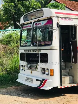 Ashok-Leyland Viking 2008 Bus (Used)
