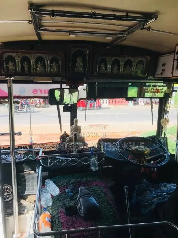 Ashok-Leyland Viking 2008 Bus (Used)