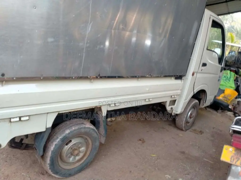 Tata Dimo Batta 2011 Lorry (Used)