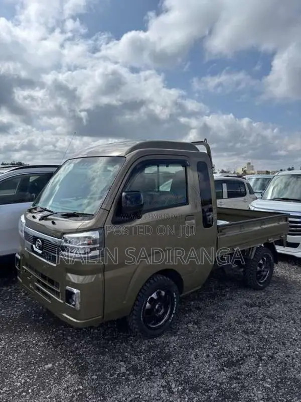 Daihatsu Hijet Jumbo 2023 Lorry Unregistered (Recondition)