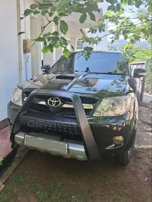 Toyota Hilux 2008 Pickup (Used)