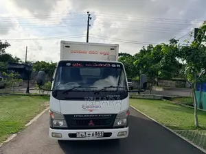 Mitsubishi Canter 2011 Lorry (Used)