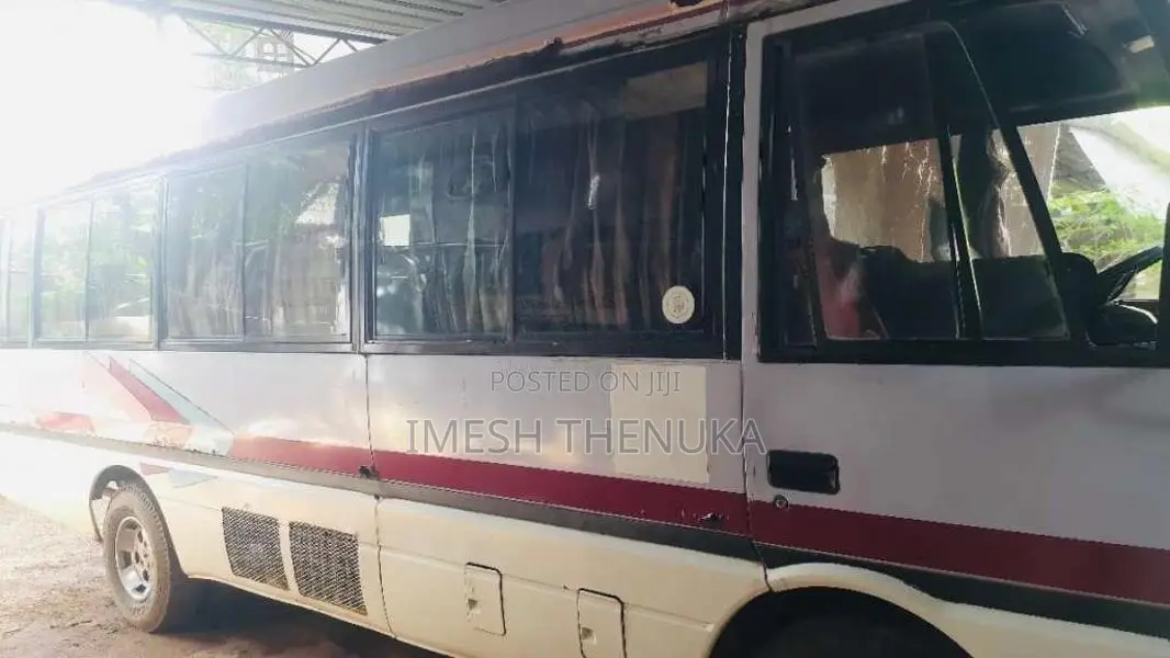 Mitsubishi Rosa 1995 Bus (Used)
