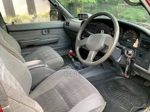 Toyota Hilux Surf 1991 Pickup (Used)
