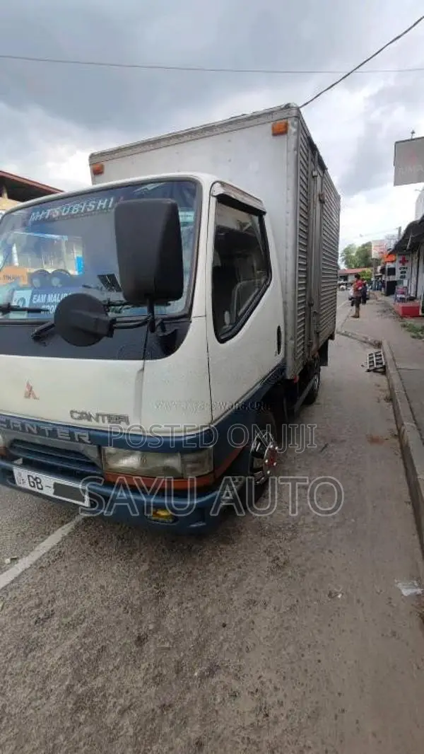 Mitsubishi Canter 1995 Lorry (Used)