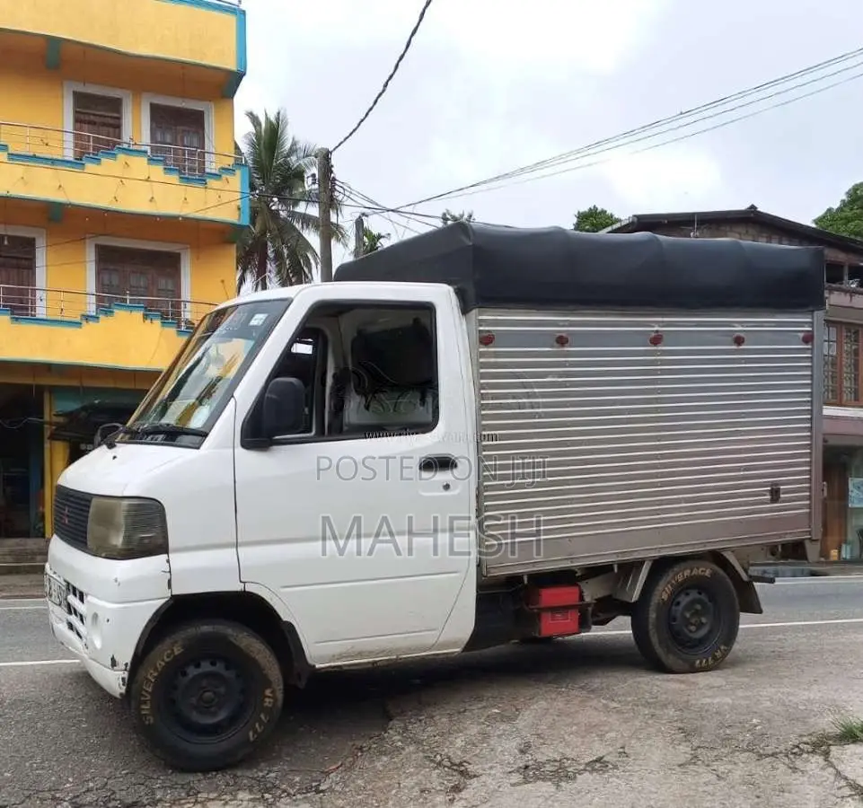 Mitsubishi U61T 2002 Lorry (Used)