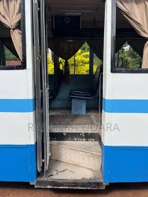 Toyota Dyna 1992 Bus (Used)