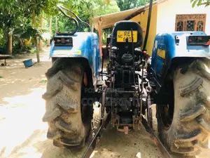 New-Holland 4710 2016 Tractor (Used)