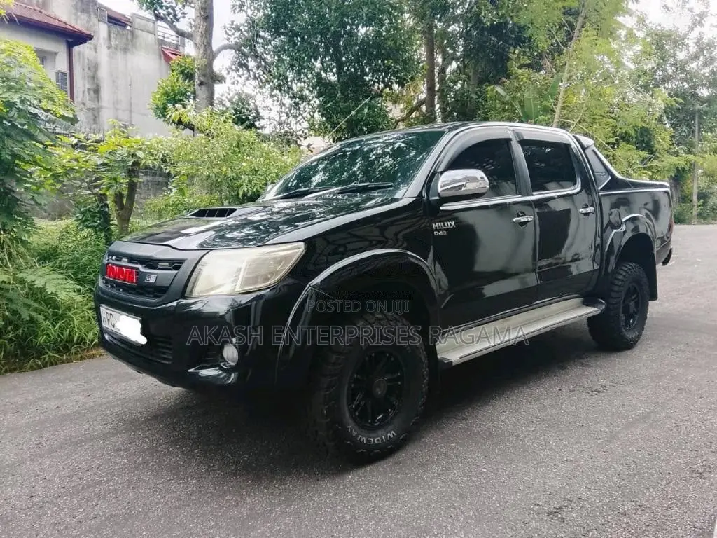 Toyota Hilux 2007 Pickup (Used)