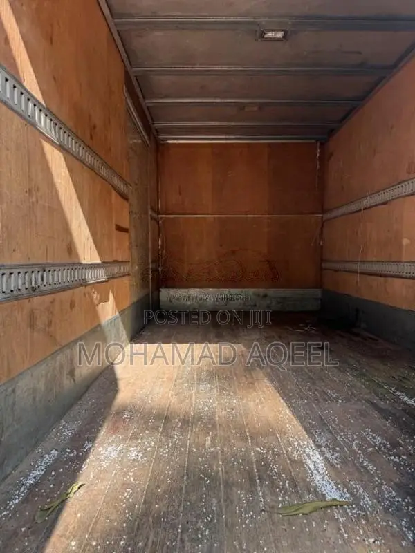 Mitsubishi Canter 2007 Lorry (Used)