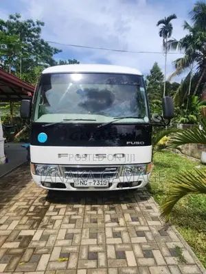 Mitsubishi Rosa 2006 Bus (Used)