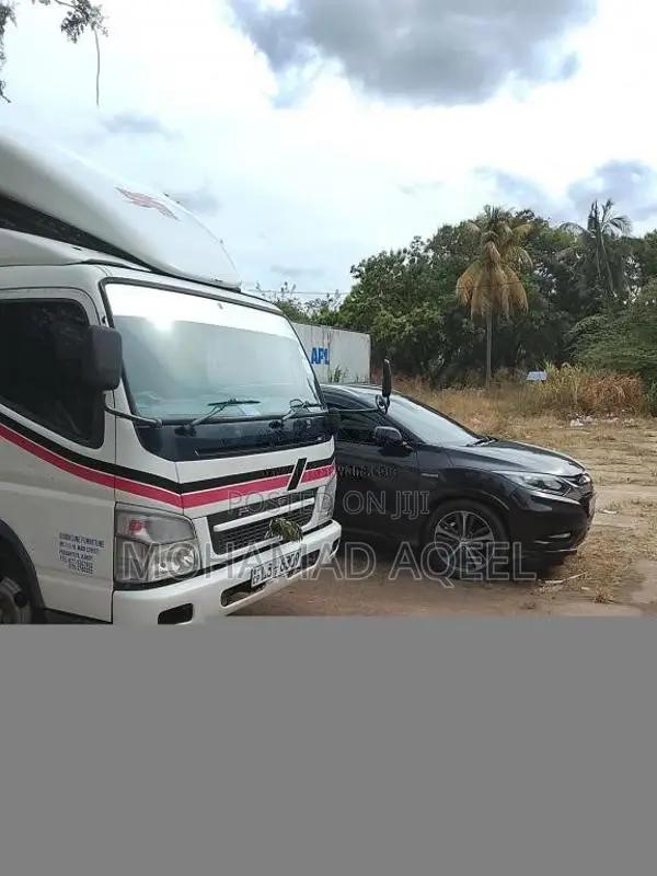 Mitsubishi Canter 2007 Lorry (Used)