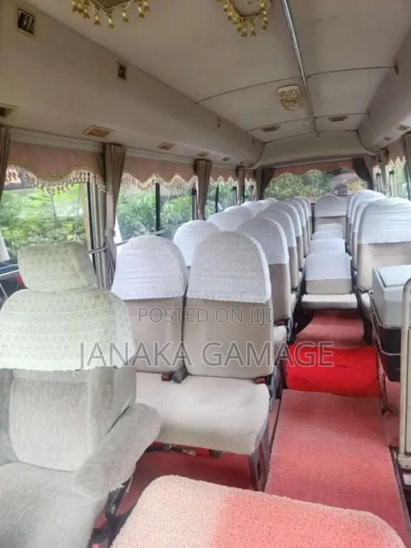 Mitsubishi Rosa 2006 Bus (Used)