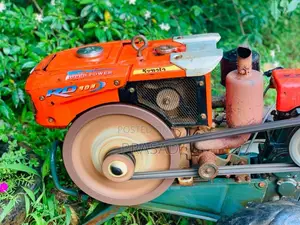 Kubota RD 90 2012 Tractor (Used)