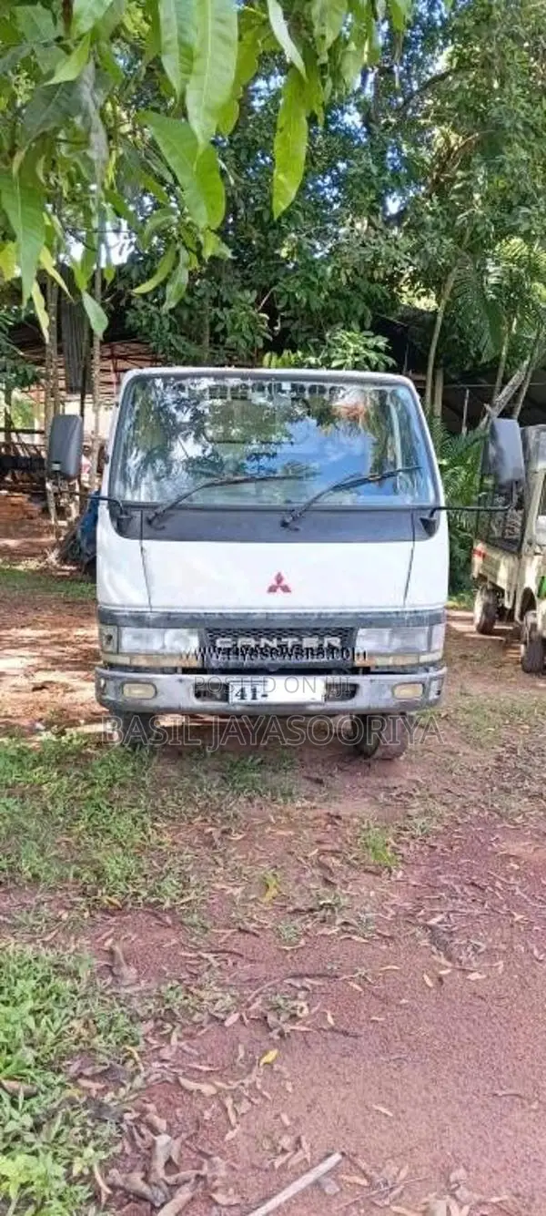 Mitsubishi Canter 1980 Lorry (Used)