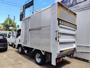 Isuzu ELF 2018 Lorry Unregistered (Recondition)
