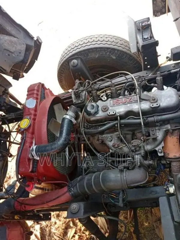Isuzu ELF 1980 Lorry (Used)