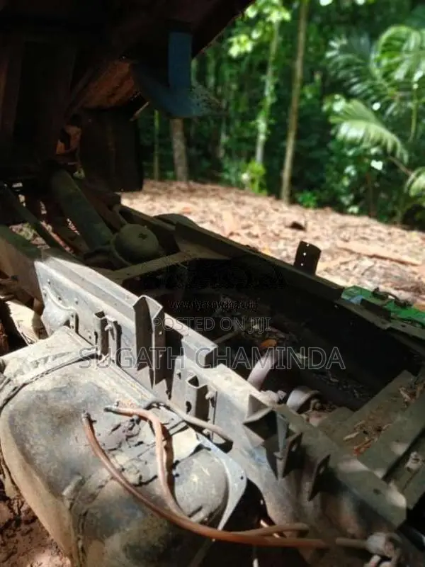 Isuzu Tipper 1977 Lorry (Used)