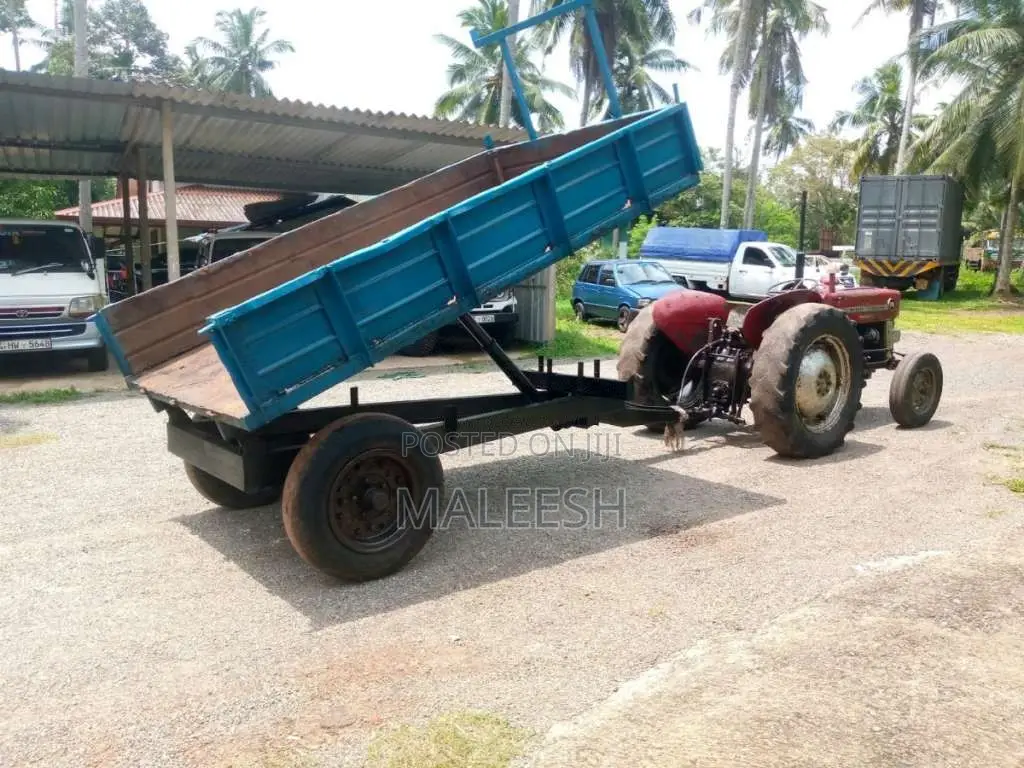 Massey-Ferguson 135 1989 Tractor (Used)
