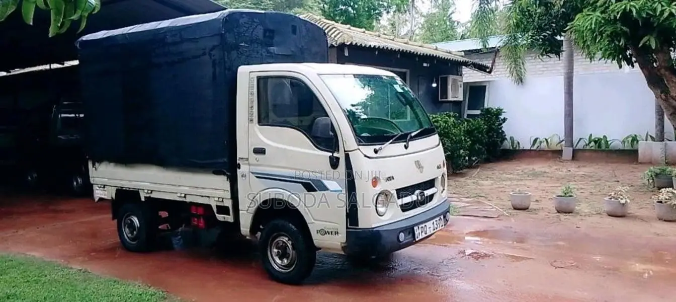 Tata Dimo Batta 2011 Lorry (Used)