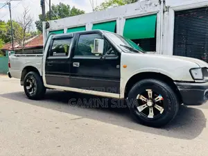 Isuzu Double Cab 1997 Pickup (Used)
