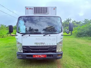 Isuzu ELF Freezer NPR85 2017 Lorry Unregistered (Recondition)