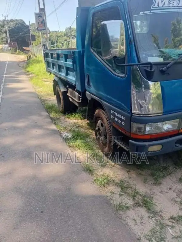 Mitsubishi Canter 2000 Lorry (Used)