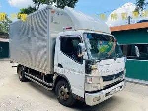 Mitsubishi Fuso 2016 Lorry (Used)