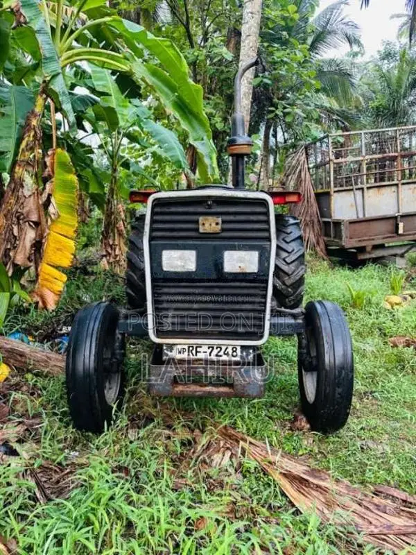Massey-Ferguson 240 2014 Tractor (Used)