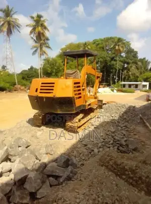 Yanmar 30 2004 Heavy-Duty (Used)