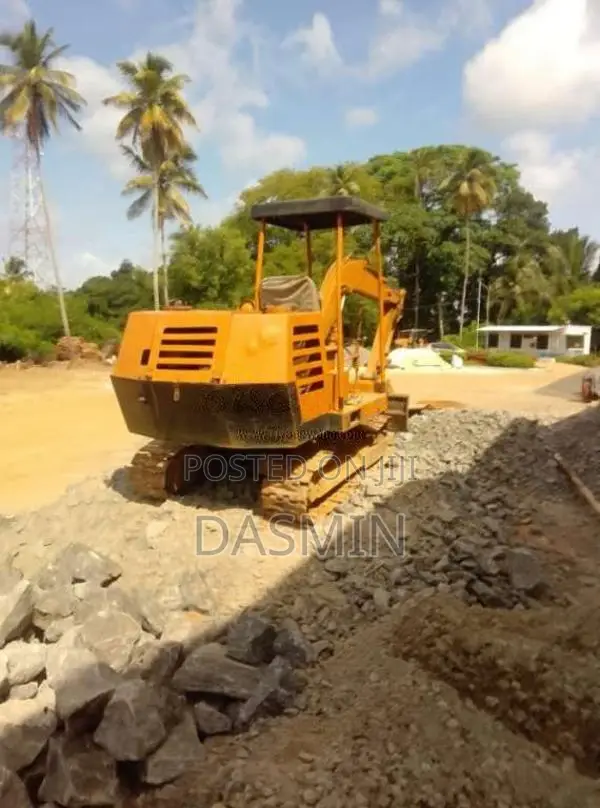 Yanmar 30 2004 Heavy-Duty (Used)