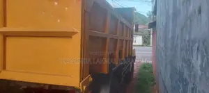 Ashok-Leyland Cargo 2010 Lorry (Used)
