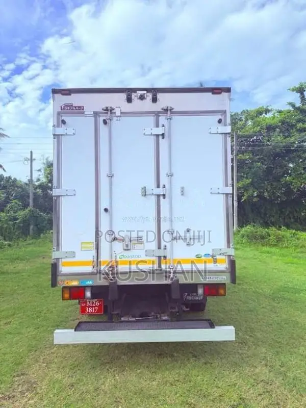 Isuzu ELF Freezer NPR85 2017 Lorry Unregistered (Recondition)