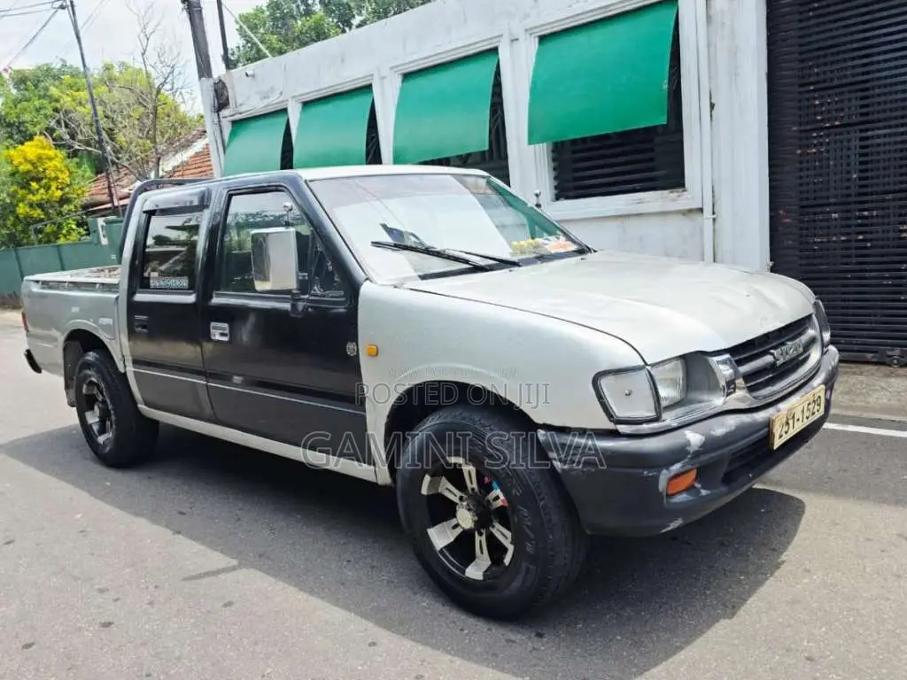 Isuzu Double Cab 1997 Pickup (Used)