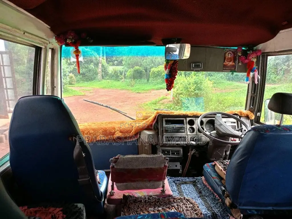 Nissan Civilian 1988 Bus (Used)