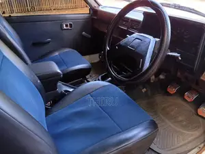 Toyota Hilux 1985 Pickup (Used)