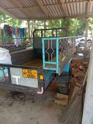 Yanmar Y90 2002 Tractor (Used)