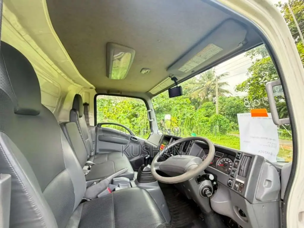 Isuzu ELF Freezer NPR85 2017 Lorry Unregistered (Recondition)