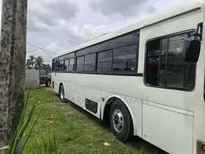 Nissan Ud 2000 Bus (Used)