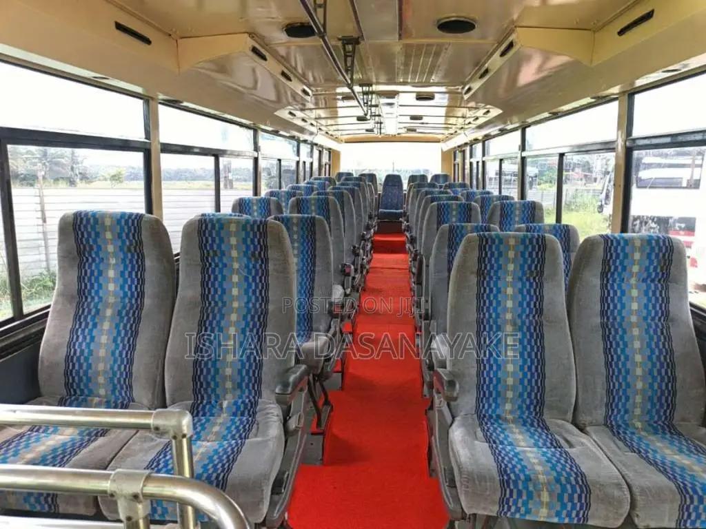 Nissan Ud 2000 Bus (Used)